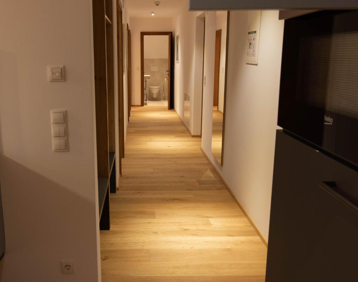 Wally Berg-Appartements Zams Bagian luar foto
