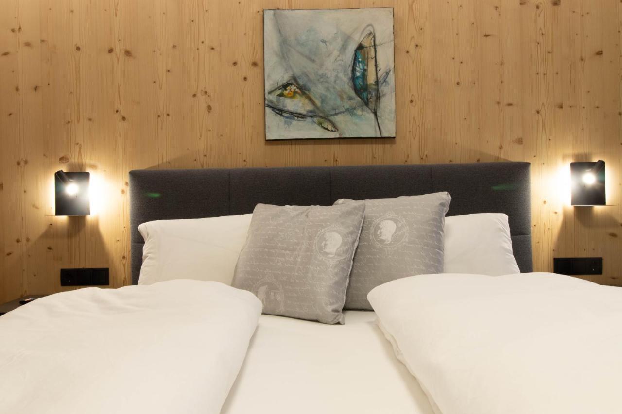 Wally Berg-Appartements Zams Bagian luar foto